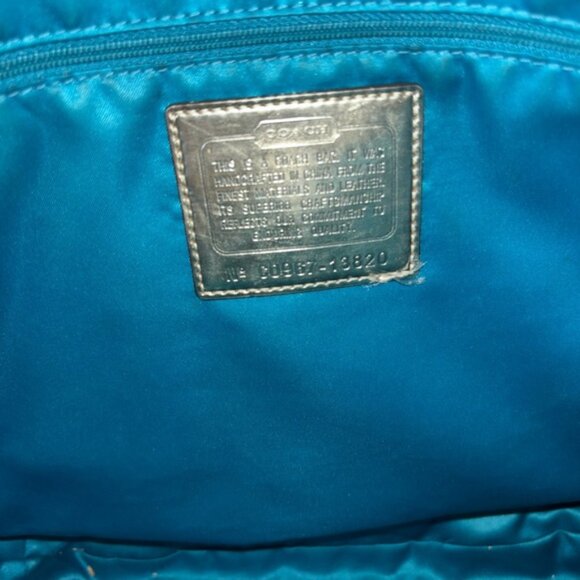 Coach Poppy gold metallic handbag - Picture 5 of 5